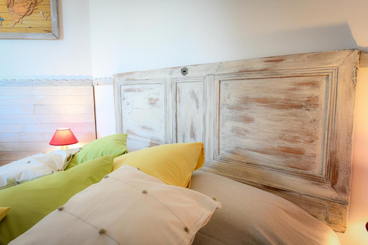 Bed and Breakfast La Ferme Dague Lasseube Экстерьер фото