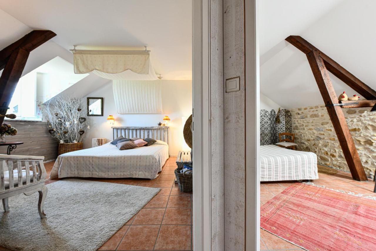 Bed and Breakfast La Ferme Dague Lasseube Экстерьер фото