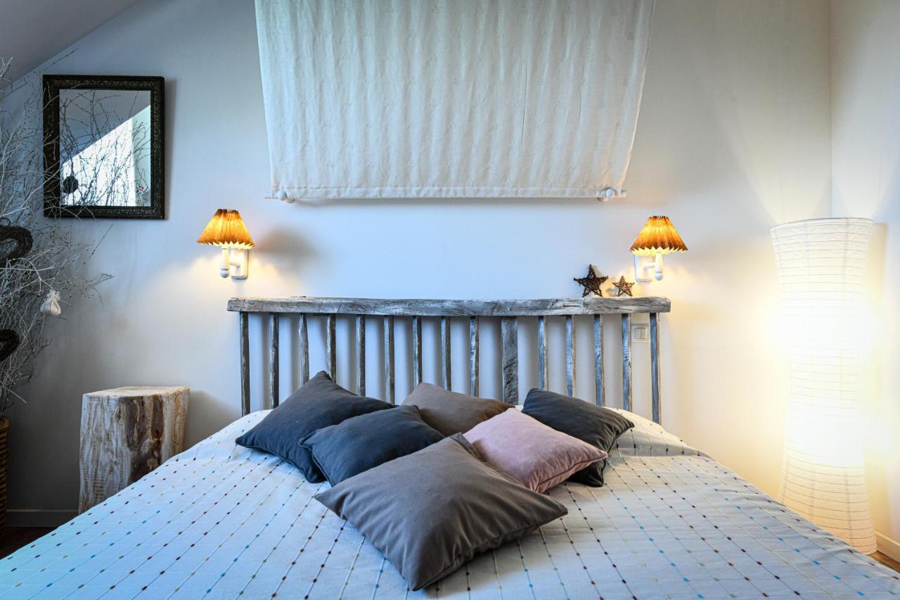 Bed and Breakfast La Ferme Dague Lasseube Экстерьер фото